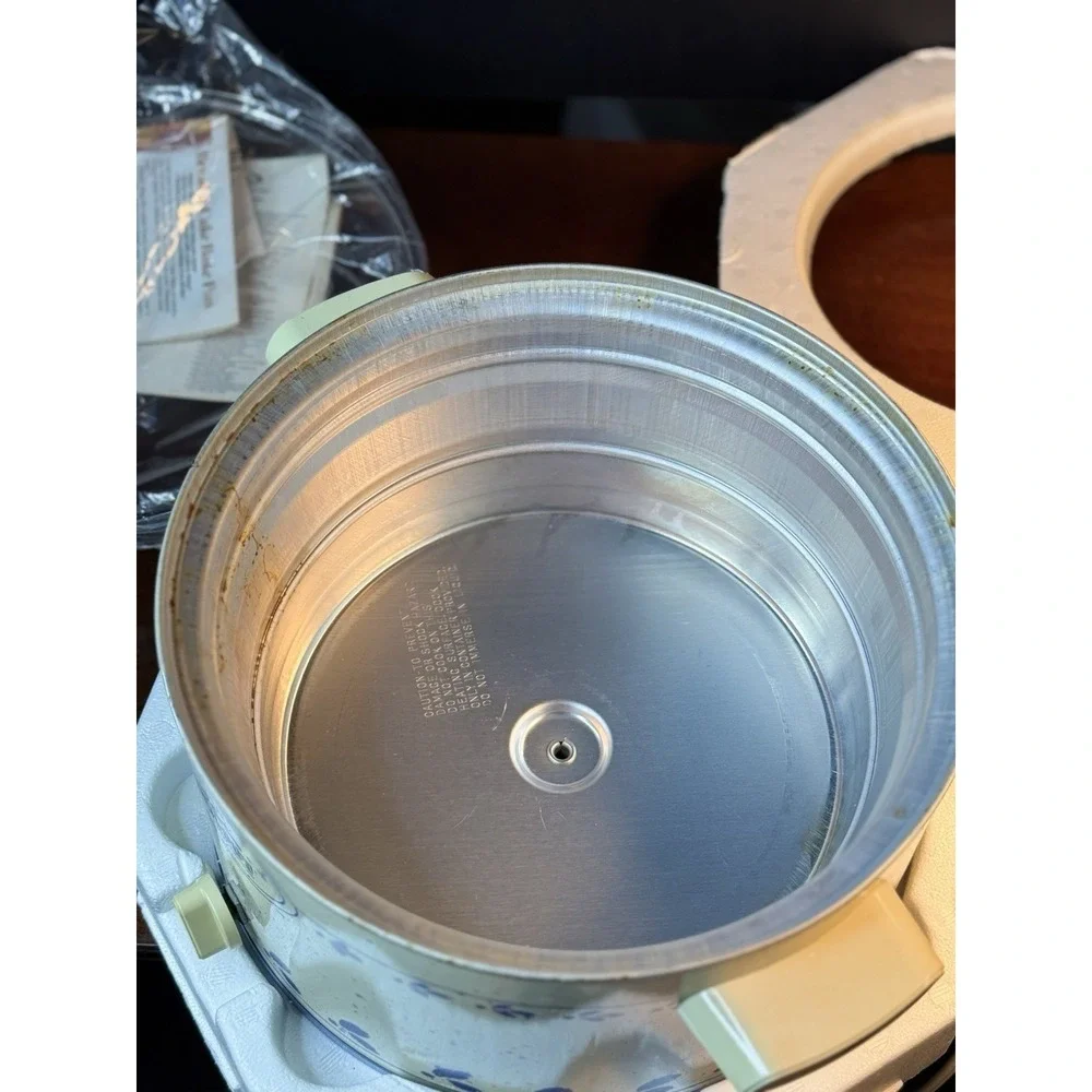 Rival Crock Pot 5 Quart Slow Cooker Model 3355 Blue Flower Design Vintage Used